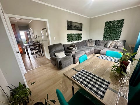 Cozy 2 bedrooms apartment near NYC w/free parking