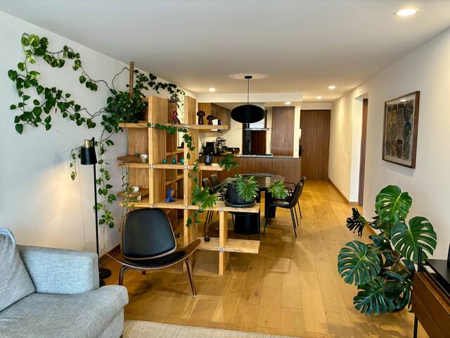 Park views in Condesa with pool and gym gallery image 4