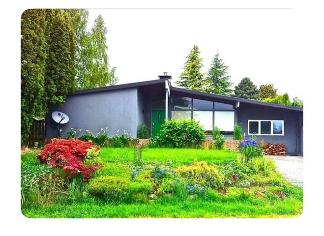 Long Term Architectural SW Hills 3bed 2 bath