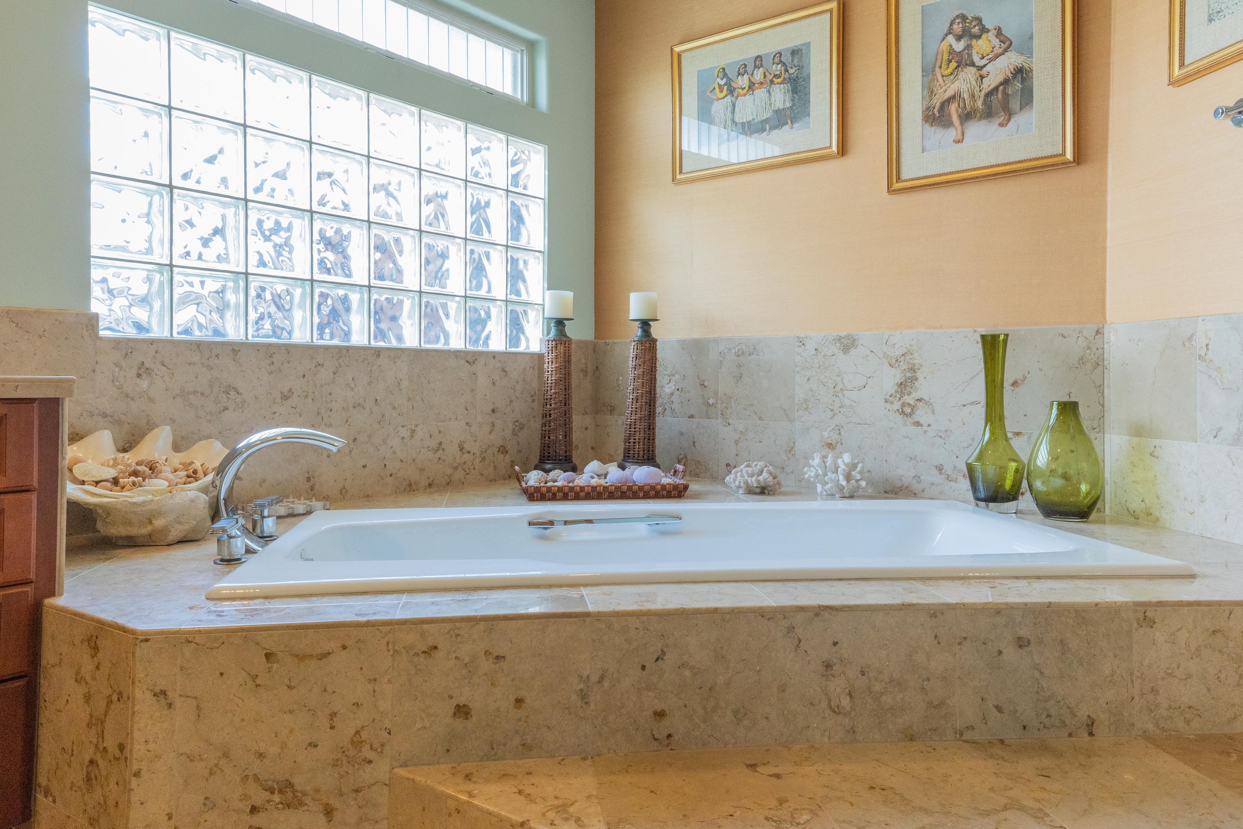 Home in Waimea · ★4.97 · 3 bedrooms · 4 beds · 3.5 baths - Image 23