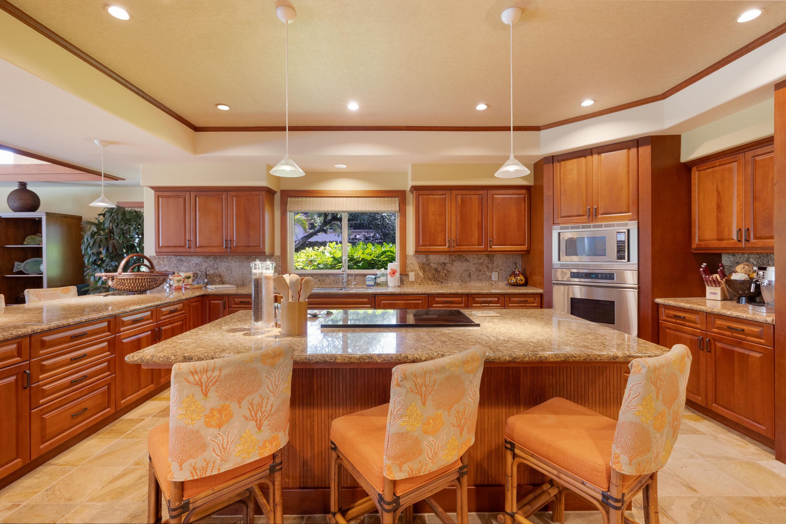 Home in Waimea · ★4.97 · 3 bedrooms · 4 beds · 3.5 baths - Image 9