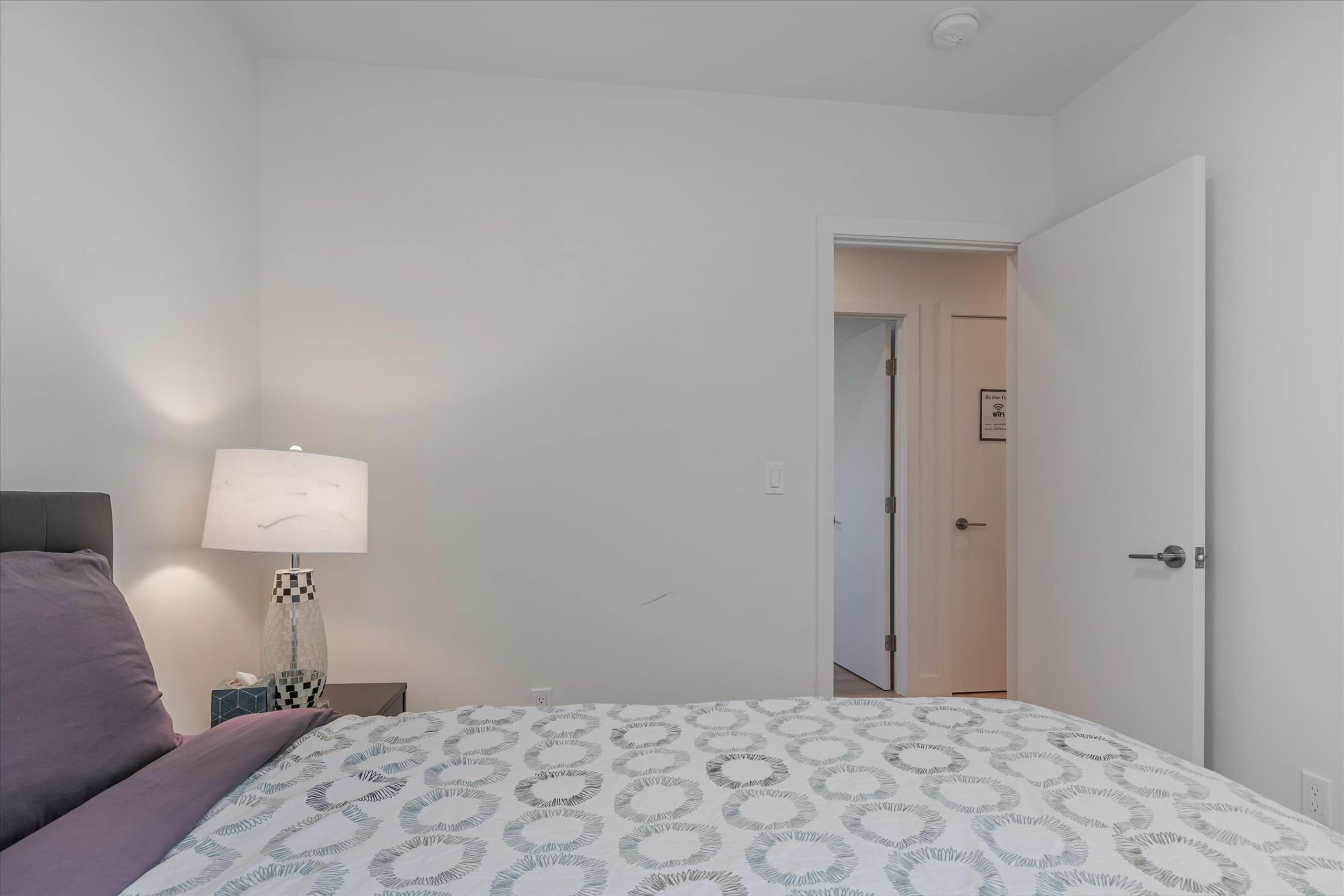 Home in San Francisco · ★4.96 · 3 bedrooms · 4 beds · 2 baths - Image 28