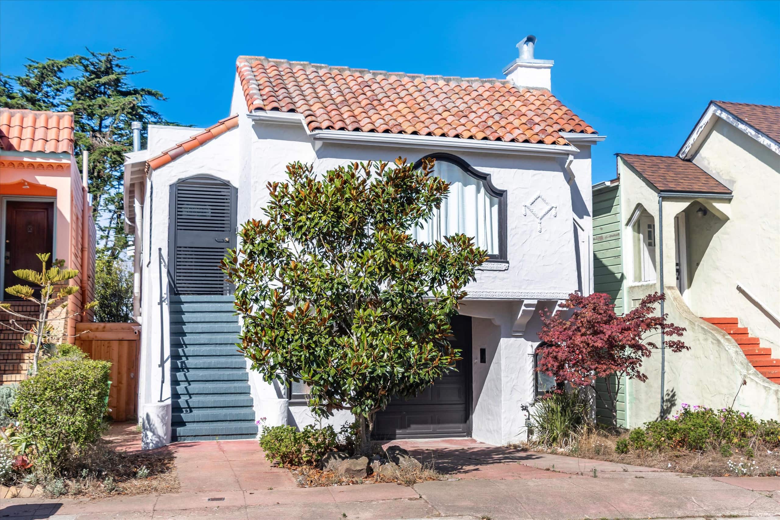 Home in San Francisco · ★4.96 · 3 bedrooms · 4 beds · 2 baths - Image 39