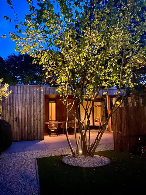 Tiny house Amsterdam & Schiphol  area|free parking