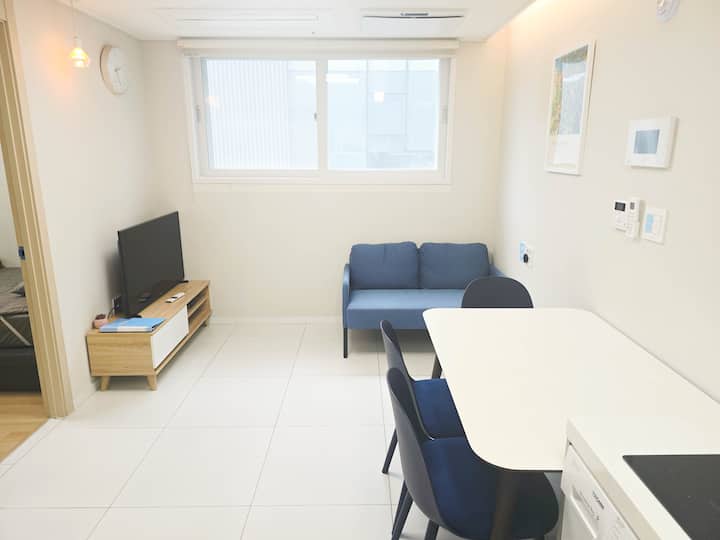 Superb House Near Han River And Hongdae(2 Rooms)#1 - Seoul