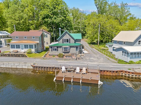 Rustic Riverside Charm & Exclusive Fishing Access!