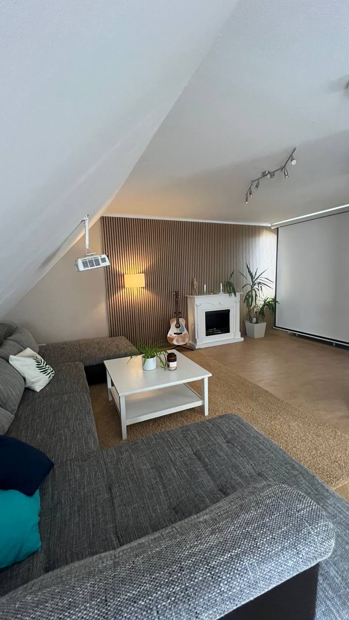 Erfolgreiche Airbnb-Immobilie: Large flat in front of Exhibition Center in Nürnberg