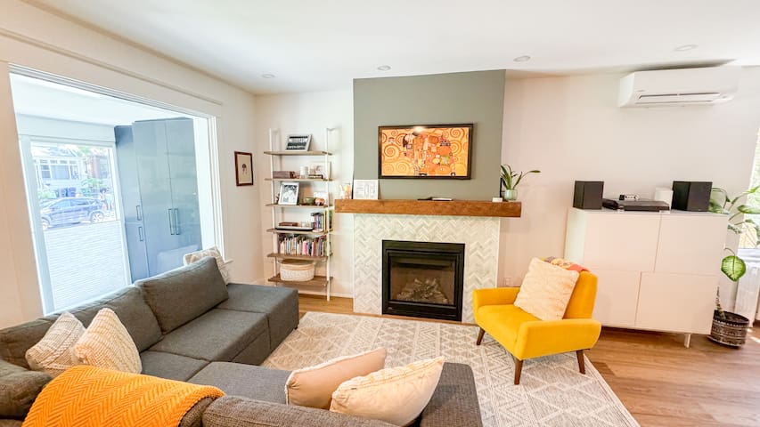 Central Family Friendly 3BR | Steps to Subway