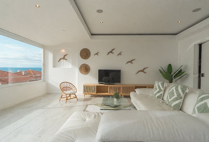 Ocean View Penthouse · Estoril · Walk To The Beach - Estoril