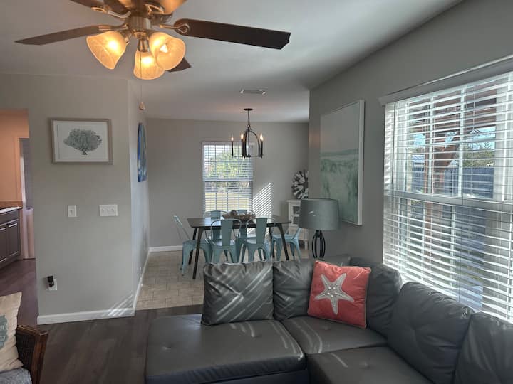 Book For Late Spring & Summer! 3/1 In Panama City - Panama City, FL