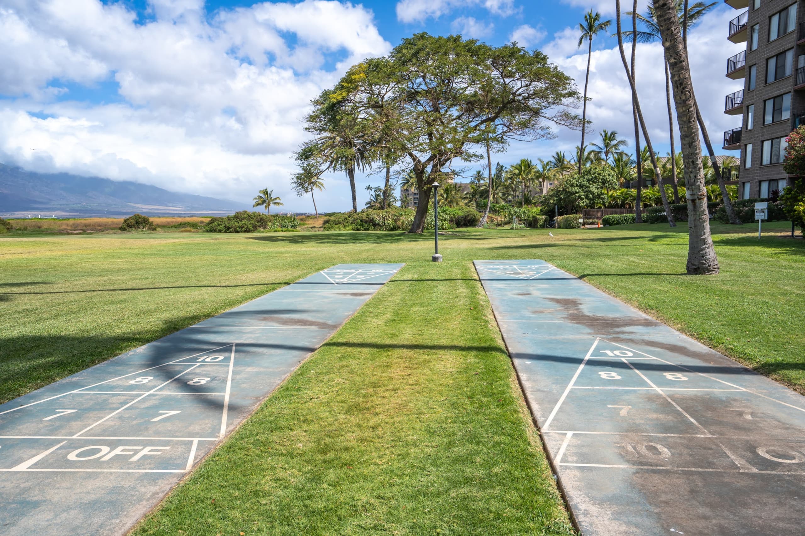 Condo in Kihei · ★4.5 · Studio · 2 beds · 1 bath - Image 37