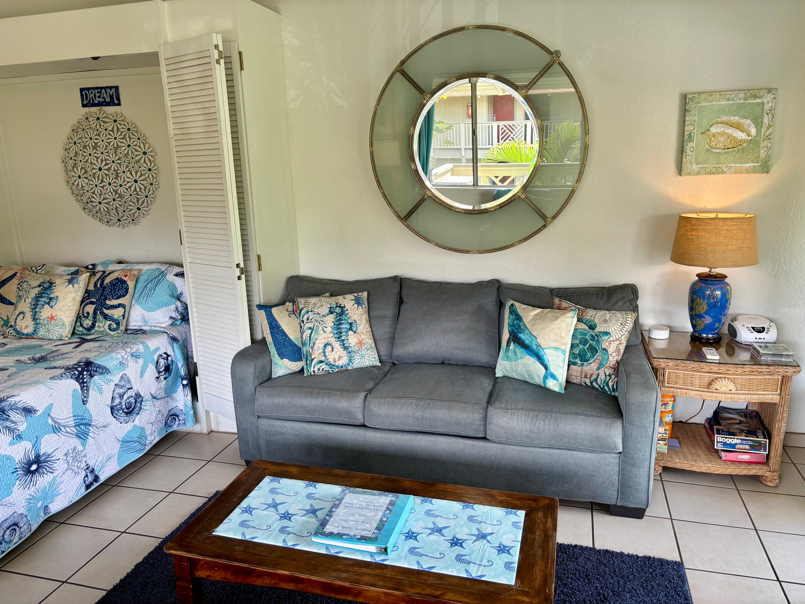 Condo in Kihei · ★4.8 · Studio · 2 beds · 1 private bath - Image 4