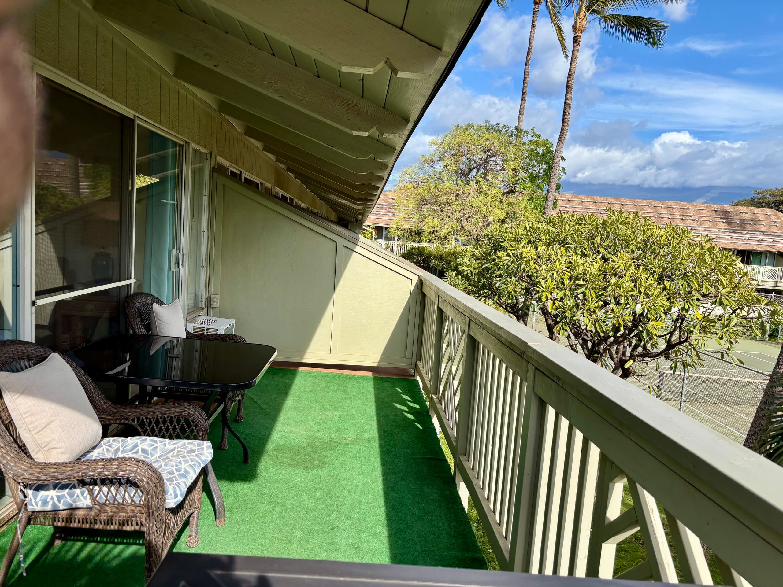 Condo in Kihei · ★4.8 · Studio · 2 beds · 1 private bath - Image 24