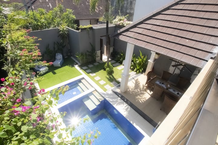 Magnifique Villa Avec 3 Chambres, Kuta/legian. - Legian