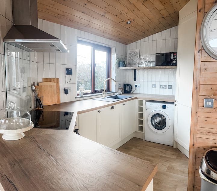 No1. Beautiful Wooden Lodge In North Cornwall - Padstow