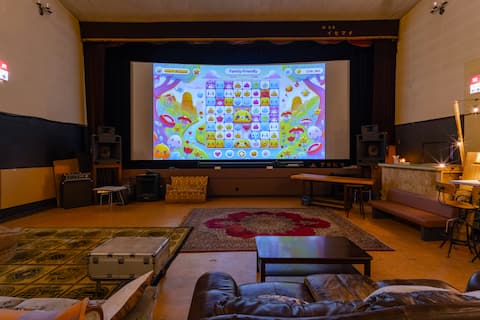Private Cinema Stay | Free Parking | Mt. Fuji Area