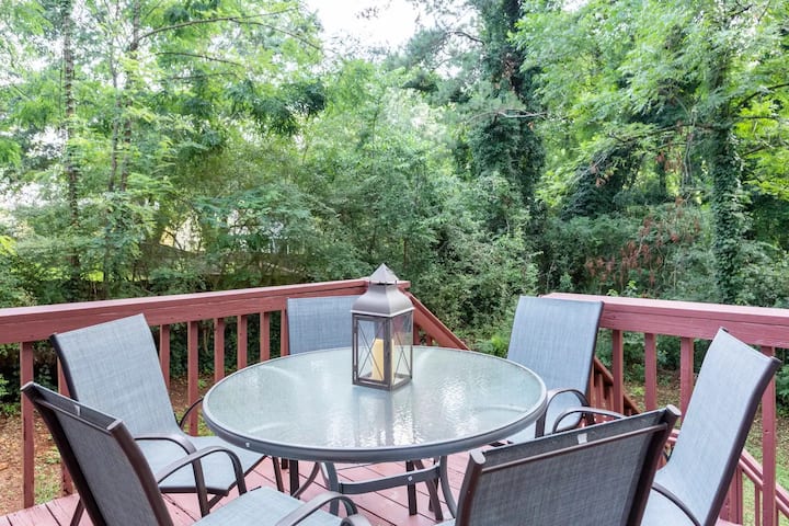 Jewel Of Atl Group Retreat Near Airport/downtown - Hartsfield-Jackson Atlanta Airport (ATL)