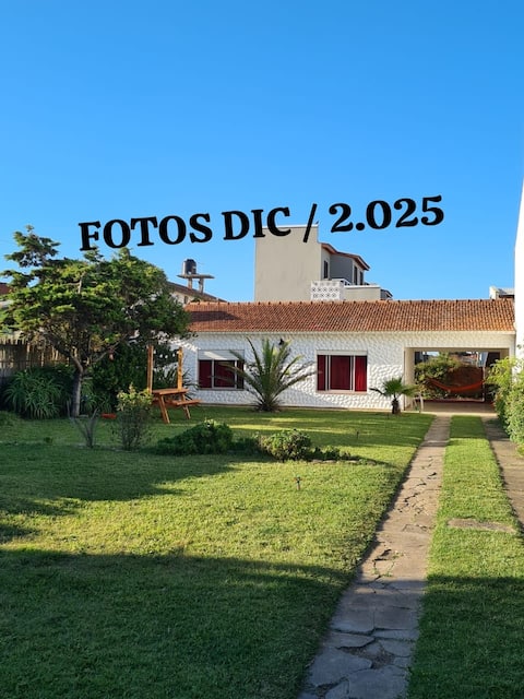 Villa half a block from the sea