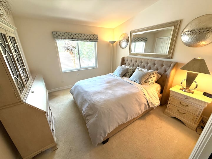 غرفة نوم الضيوف - مرتبة كاسبر سيليكت 12 بوصة هايبرد، كوين (تم شراؤها جديدة في أكتوبر 2023)