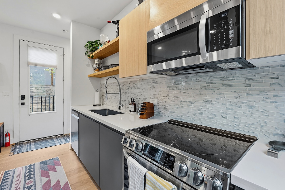 Austin 3BR home 10 min to SoCo; 15 to DT; 20 to UT