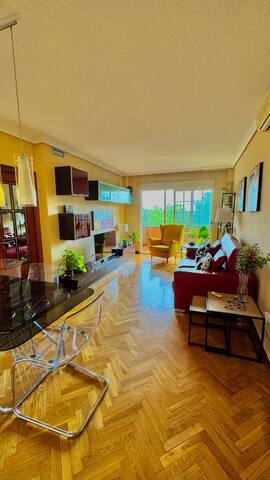 Madrid Movistar Arena/Estadio Metropolitano Flat