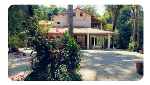 Chácara Recanto Tuiuiú for events and accommodation