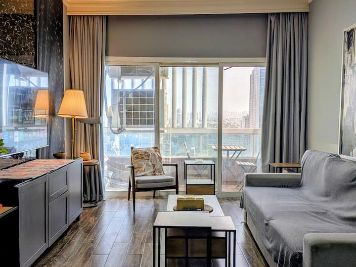 Serenity 1bhk On Ajman Corniche With A Balcony - 샤르자