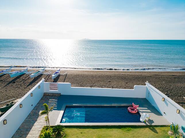 Sunset at Ibiza - Beachfront w/ Pool in Batangas