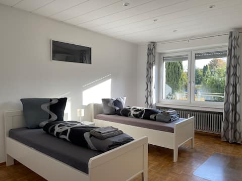 8-bed apartment for fitters | kitchen