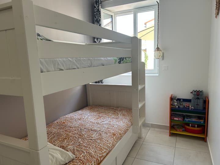 საძინებელი 2