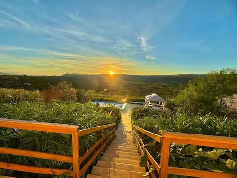 Maitreya's House - swimming pool, air and amazing view