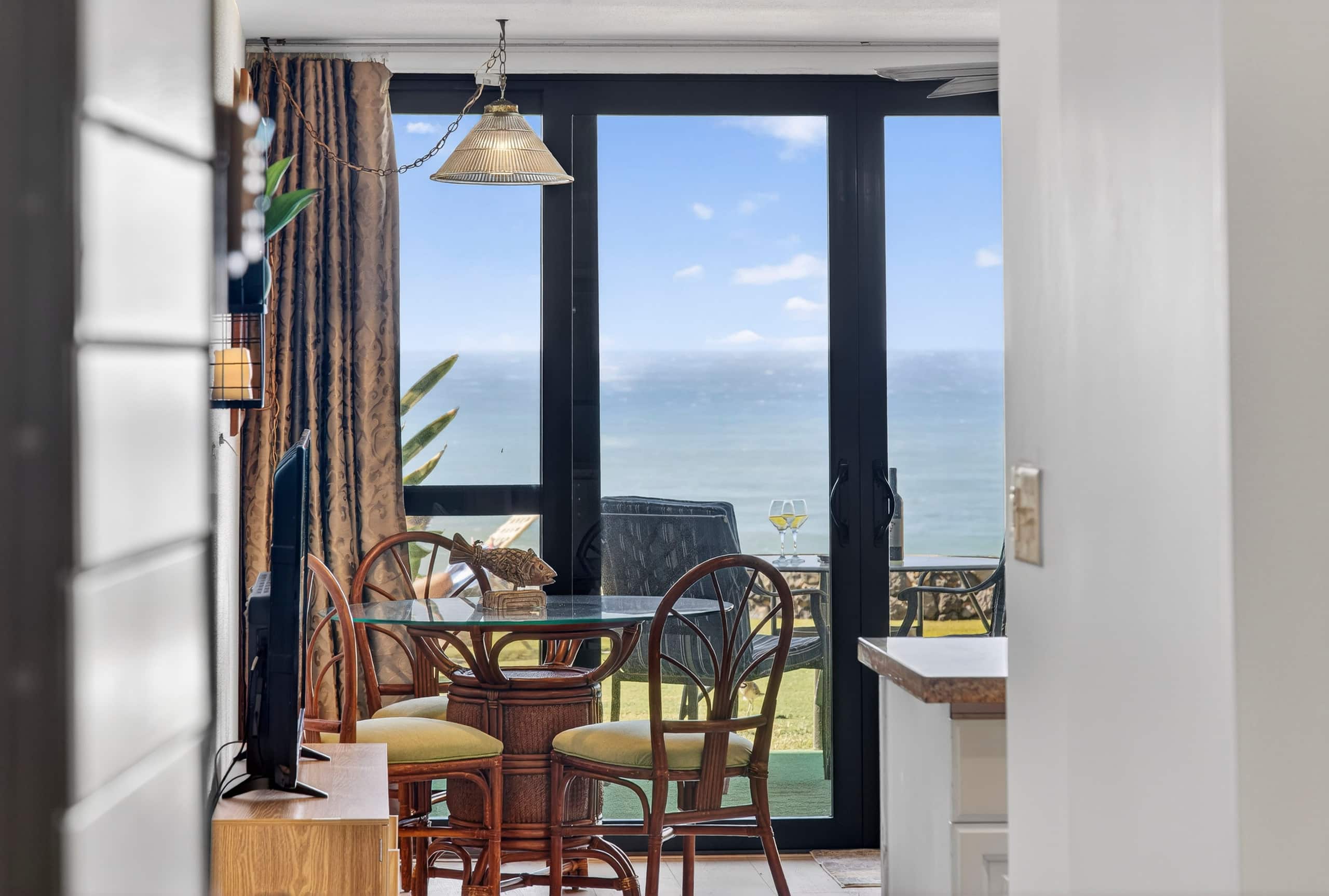 Condo in Lahaina · ★4.7 · 1 bedroom · 1 bed · 1 bath - Image 84