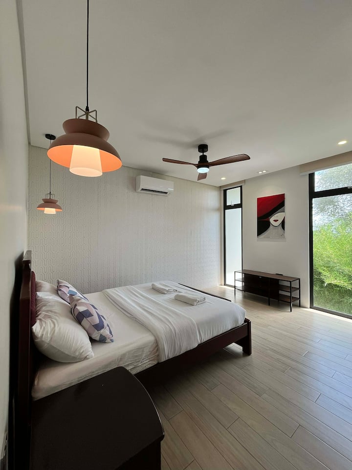 Schlafzimmer 2