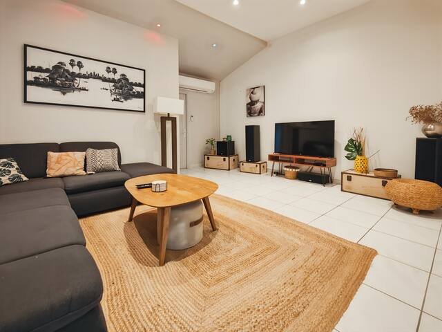 Entire home with 3 bedrooms in Lattes - New and cozy apartment with a huge terrace