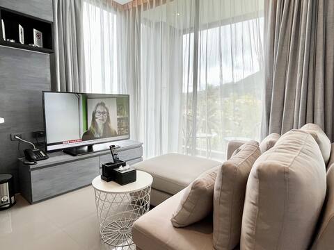 Kamala Beach P72 Exclusive Junior Suite