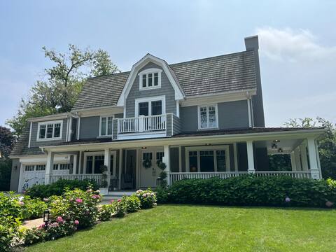 Stunning Beach House, Steps from Lake Michigan
