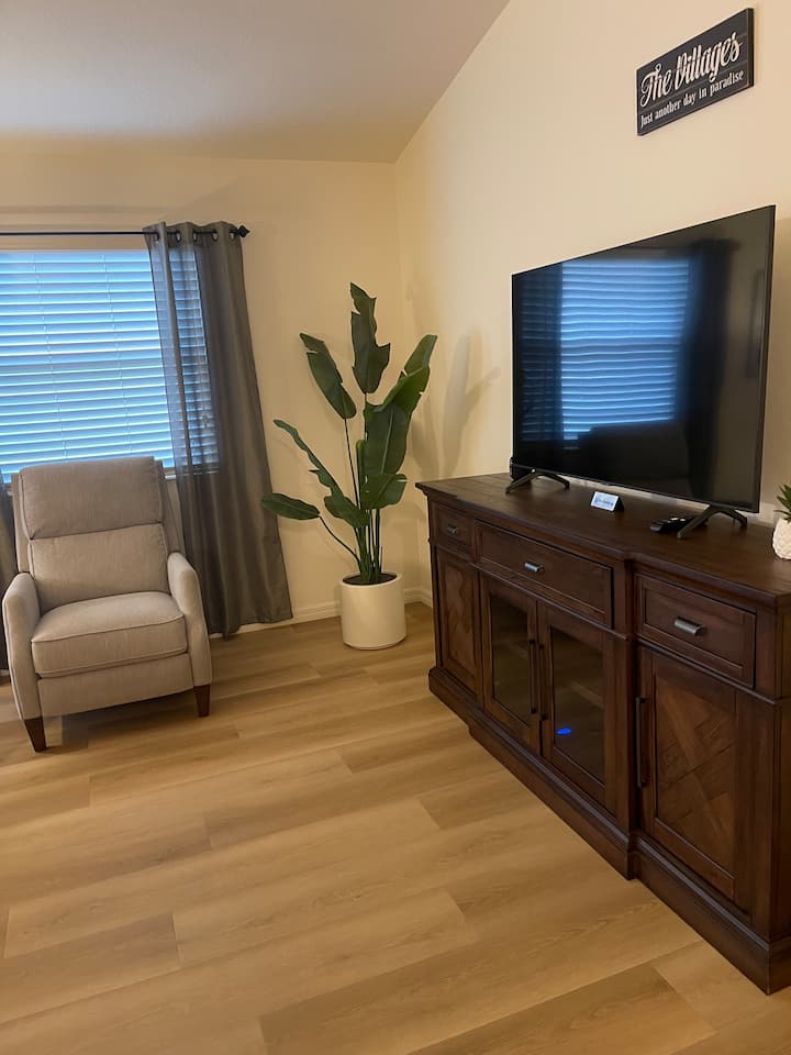 Enjoy The Villages And Relax In Our Cozy Home! - The Villages, FL