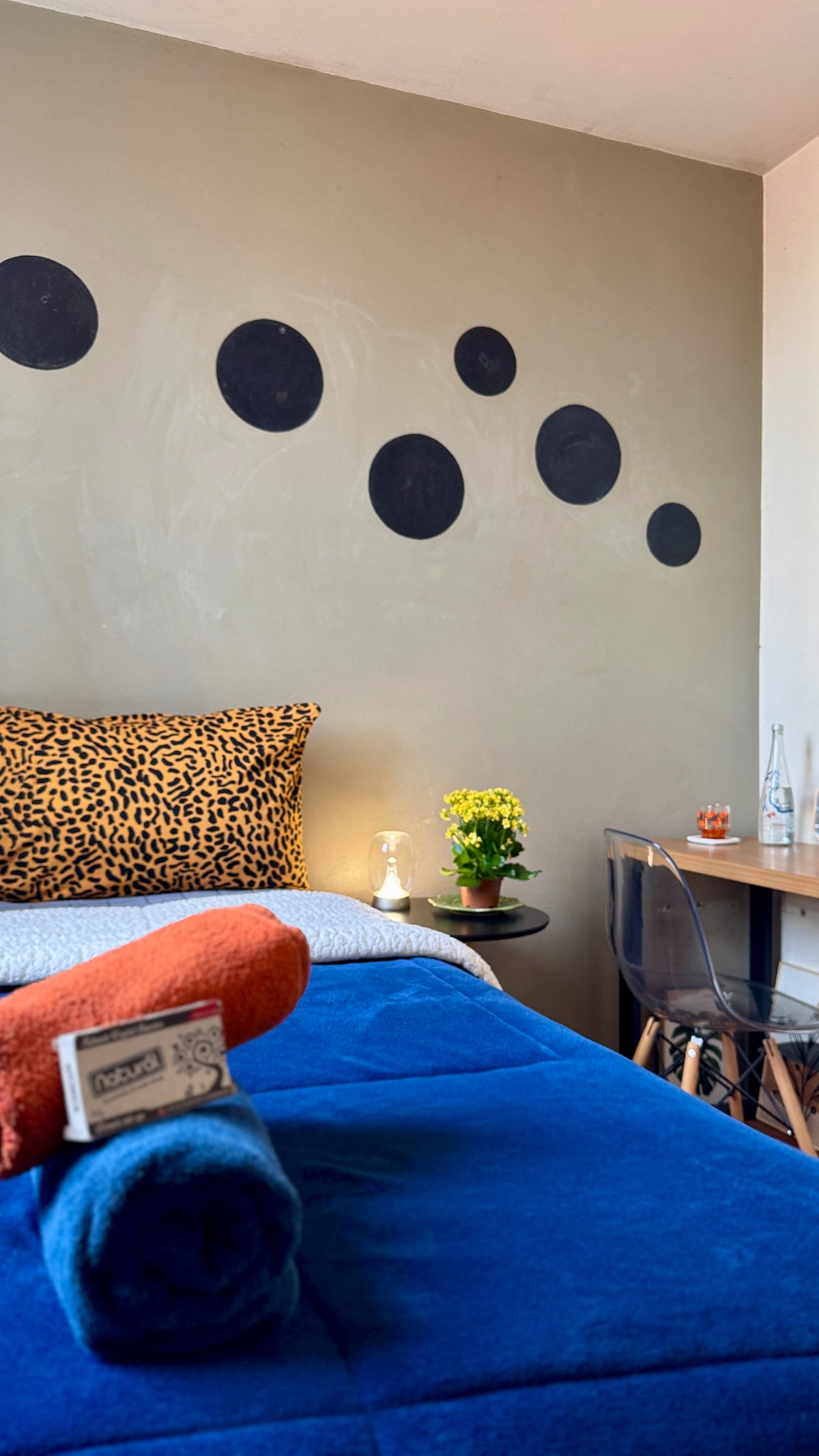 غرفة النوم 2