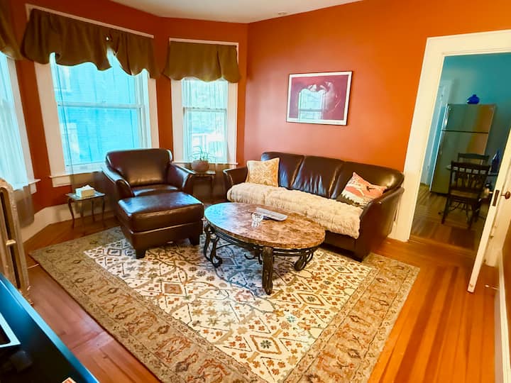 Downtown Saratoga Springs 1br Apt - 薩拉託加斯普林斯
