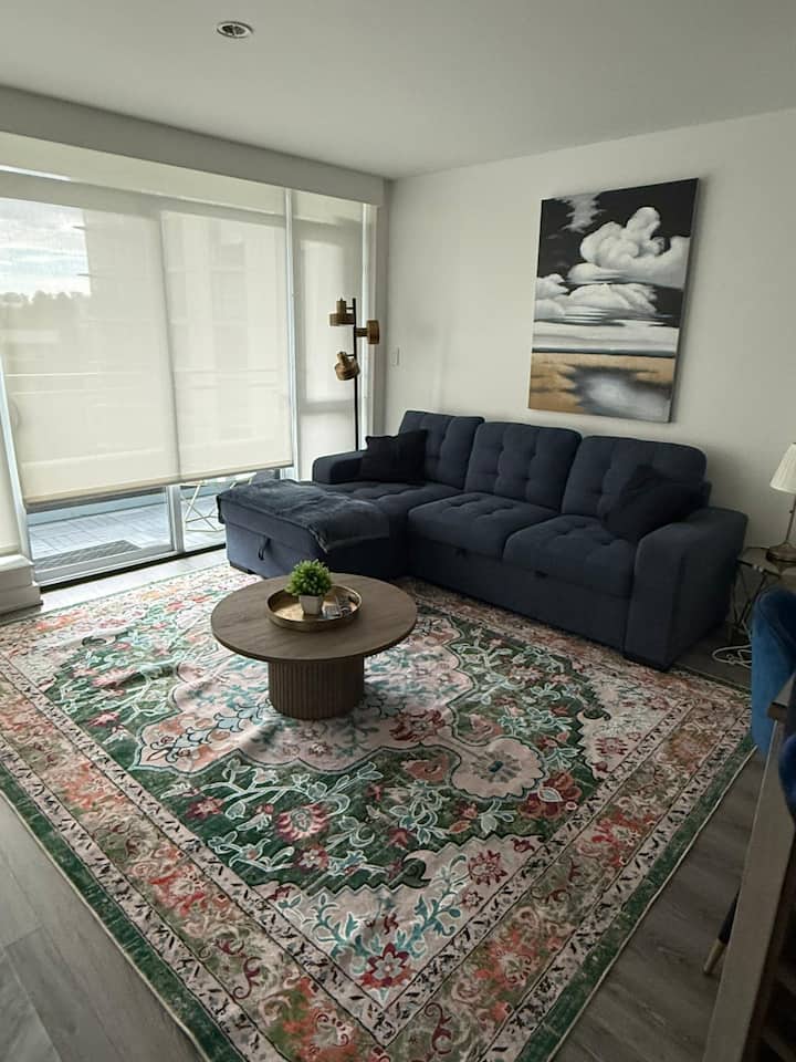 Downtown Suite • 15 Mins Walk To Bc Place! - Vancouver