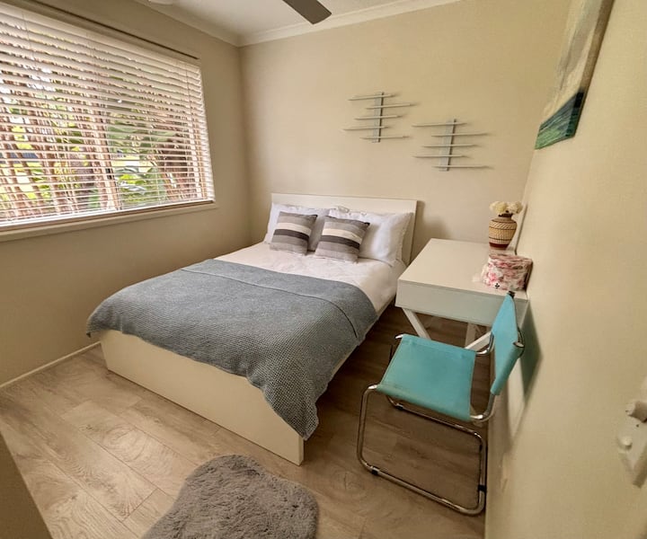 غرفة النوم 2