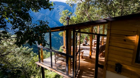Laberinto del Pacifico: Tree House Mountain View