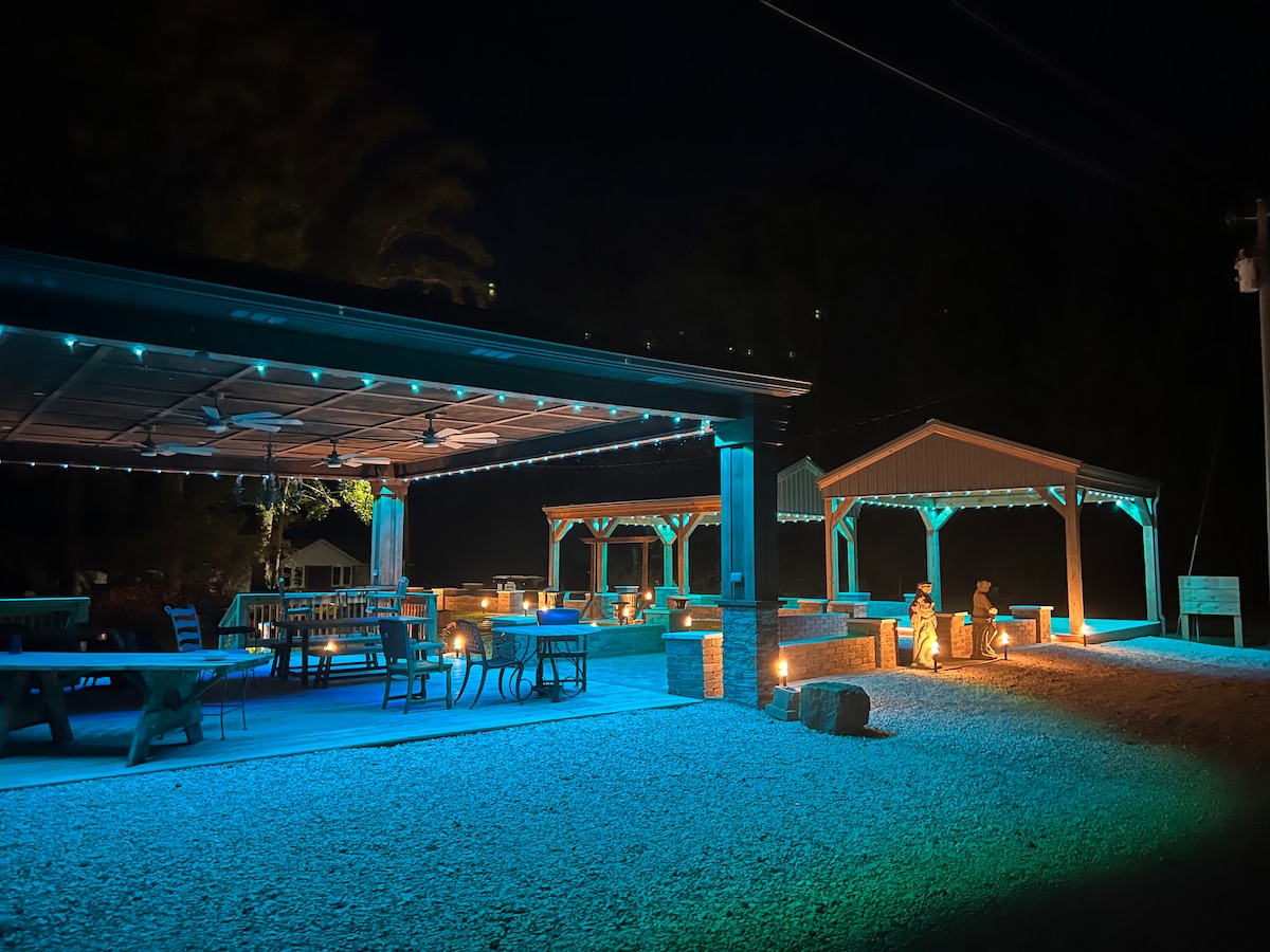 Weddings & Events Starting at $3895
