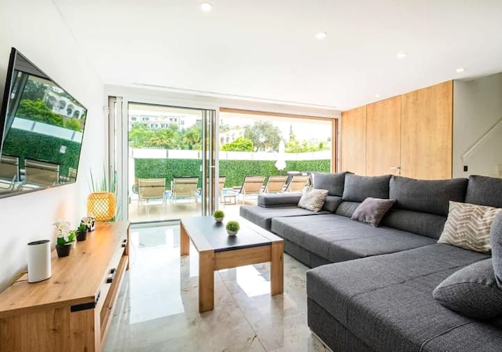 Living Room with TV