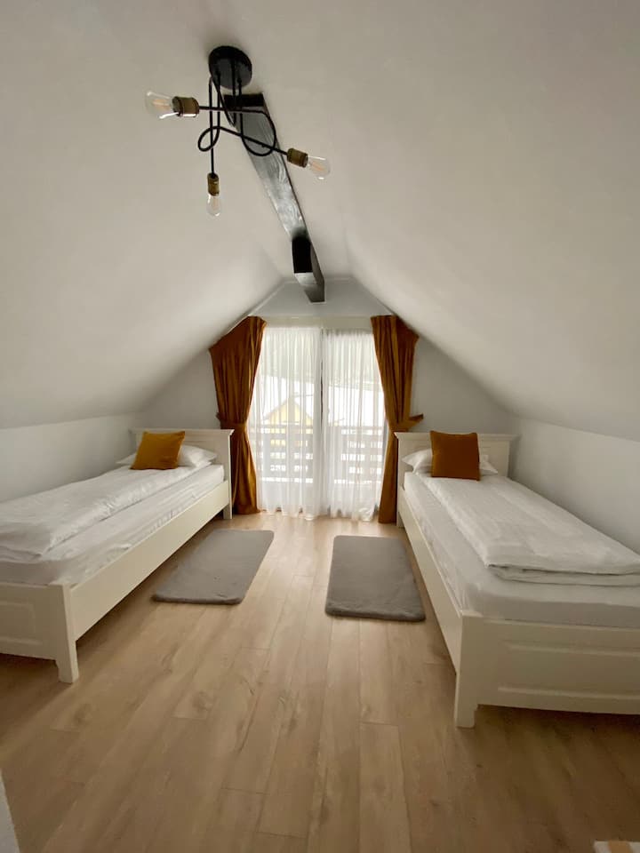 Dhomë gjumi 7