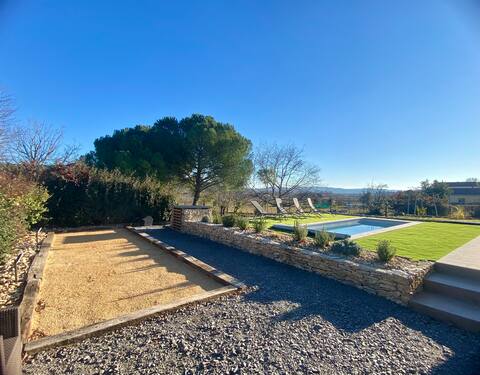 Les Midices - New 4* villa with pool