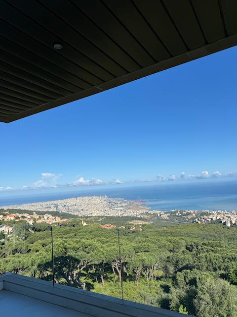 Brummana Views:5-Star Luxury Apt with Scenic View