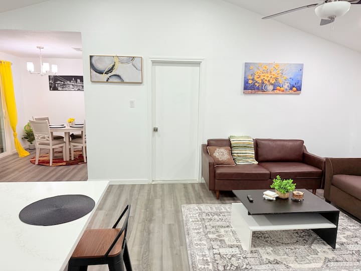 غرفة المعيشة