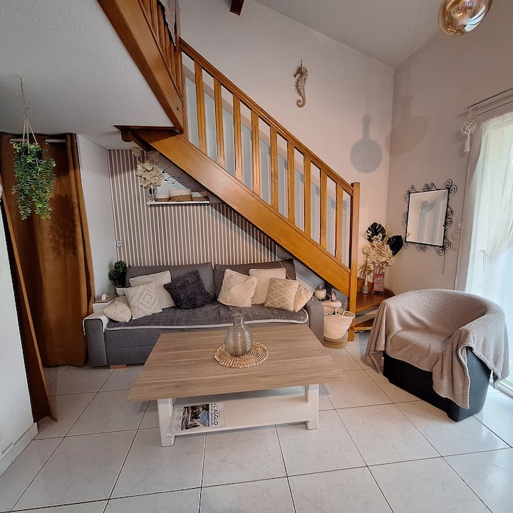 Chambre D'hôtes Chaleureuse à 400 M De La Plage. - Vias