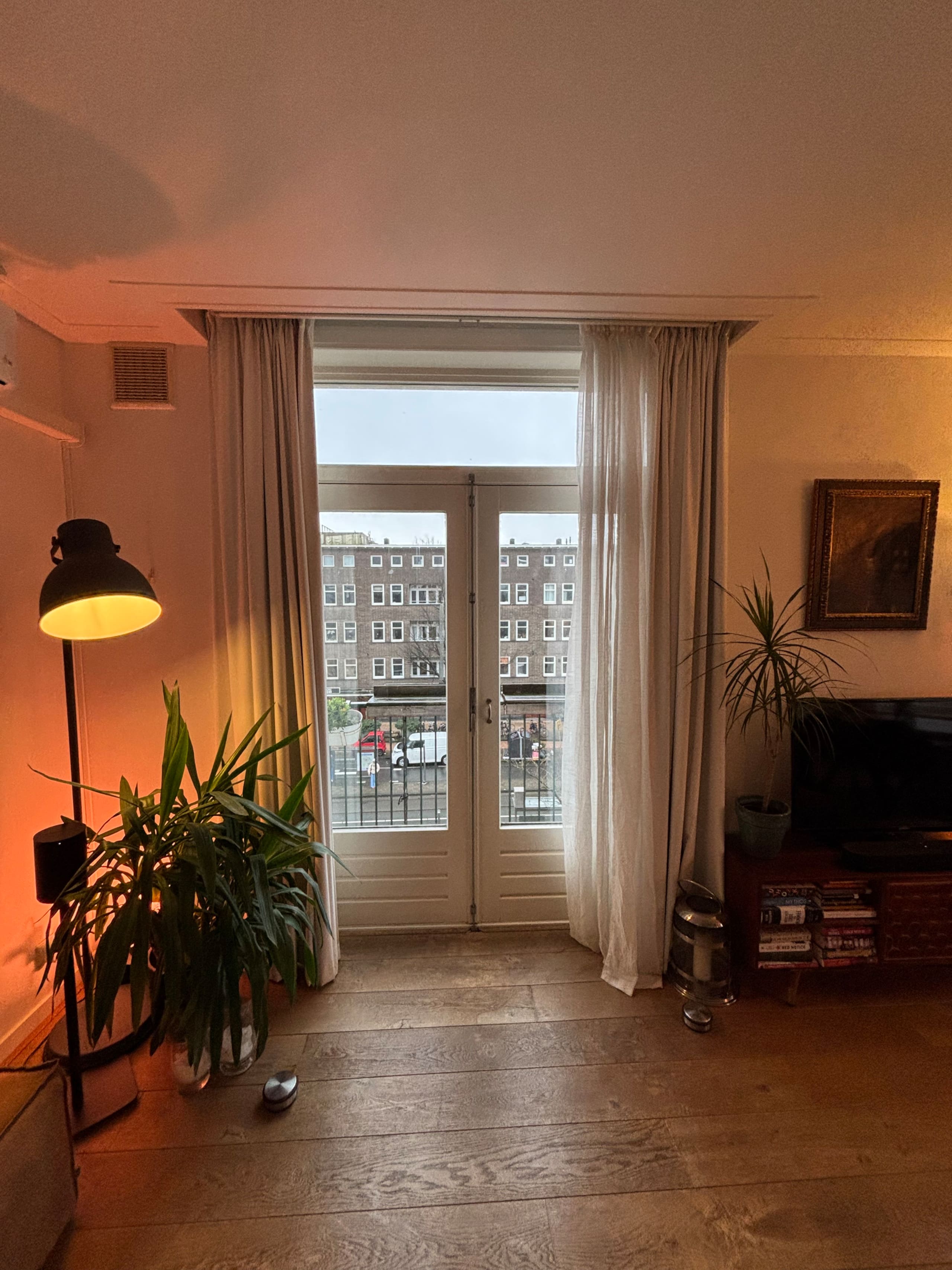 Cozy and Modern Apartment in Central Amsterdam - Photo 9